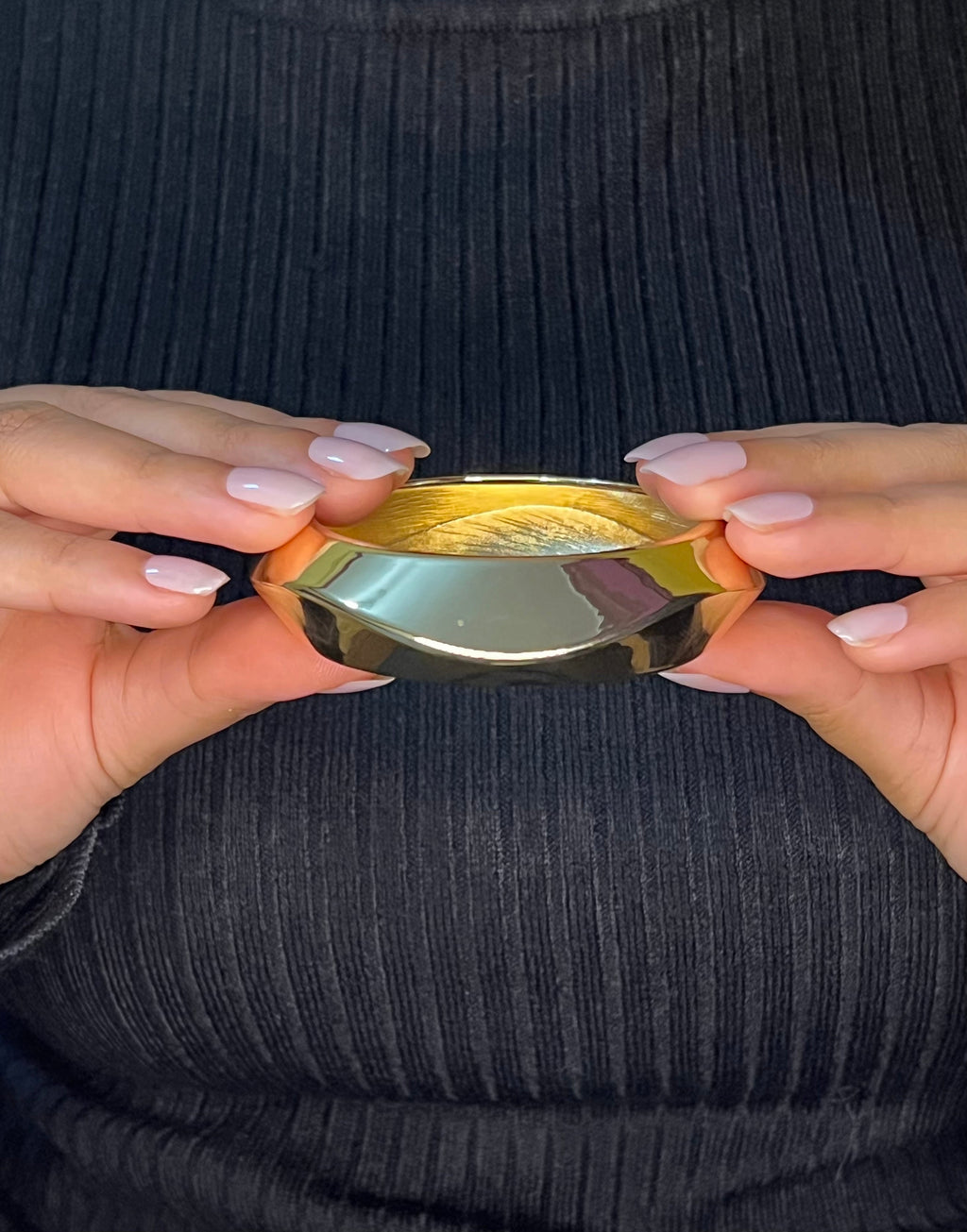 Golden Gleam Bangle