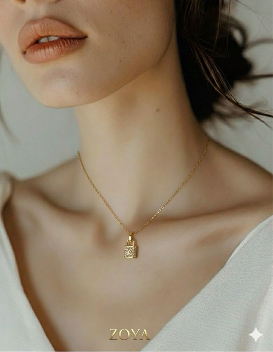 Mystic Glow Necklace